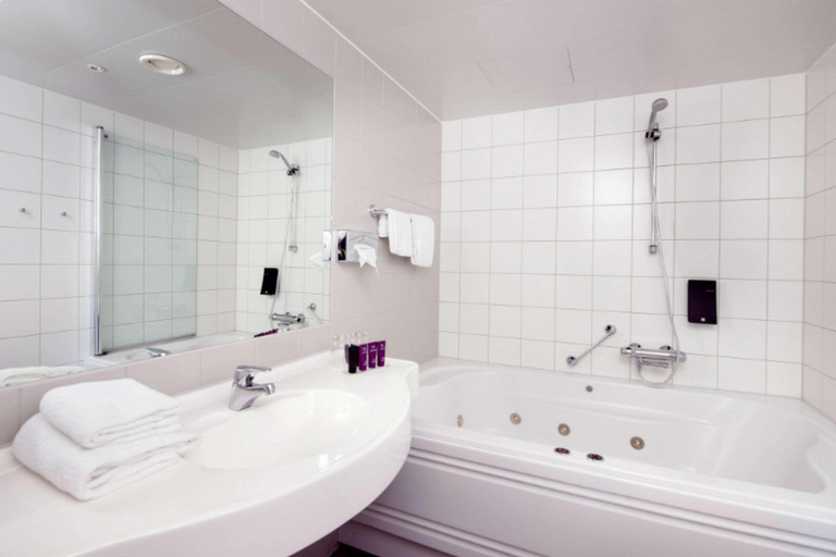 Bedroom 2, Home Hotel Bryggeparken, Skien