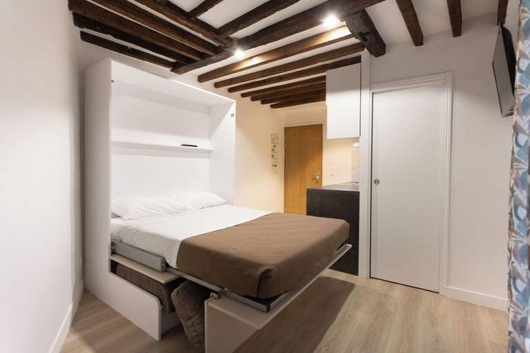 Bedroom 5, Les Studios Mademoiselle, Paris