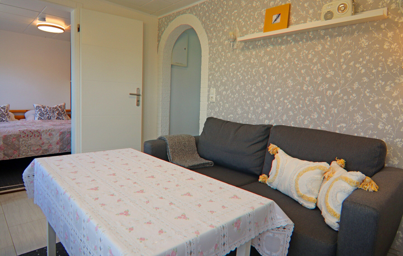 Bedroom 4, Bungalow in Neubukow mit Terrasse und Garten, Rostock