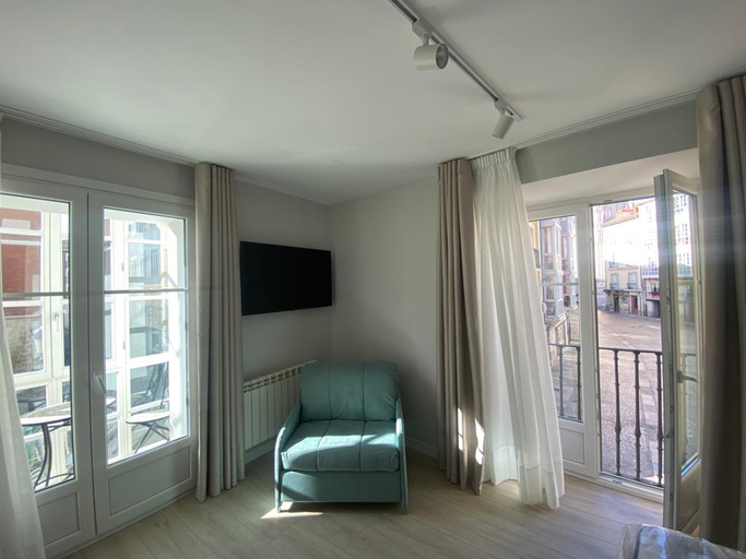 Others 5, APARTAMENTOS LA FLORA BURGOS, Burgos