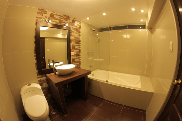 Bathroom 2, La Estacion Cusco Hotel, Cusco