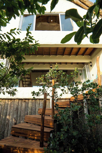 Exterior & Views 2, Pura Vida Tofo Beach House, Jangamo