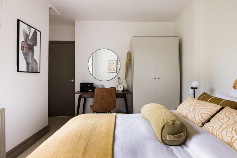 Others 4, The Kensington And Chelsea Classic - 2BDR Flat, London