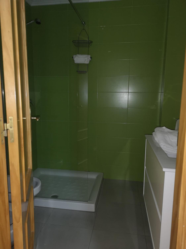 Bathroom 4, Hotel Ronsel, Pontevedra
