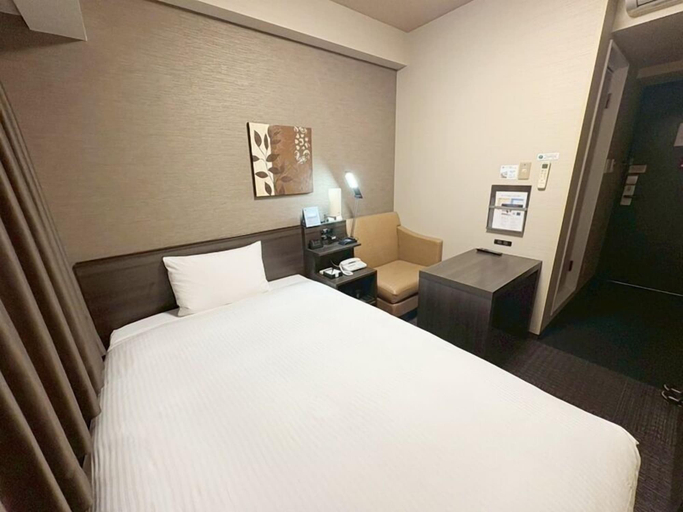 Bedroom 4, Hotel Route Inn Higashi Hiroshima Saijo Ekimae, Higashihiroshima