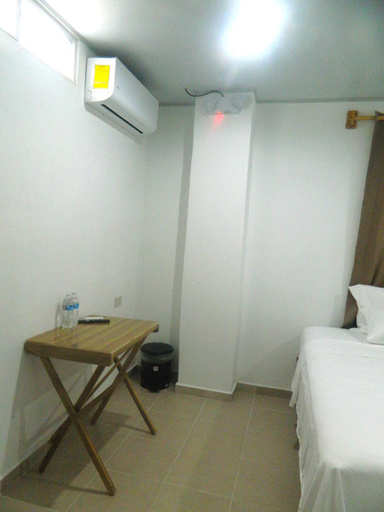 Bedroom, KaiBlue Hotel y Restaurante, Tamanique