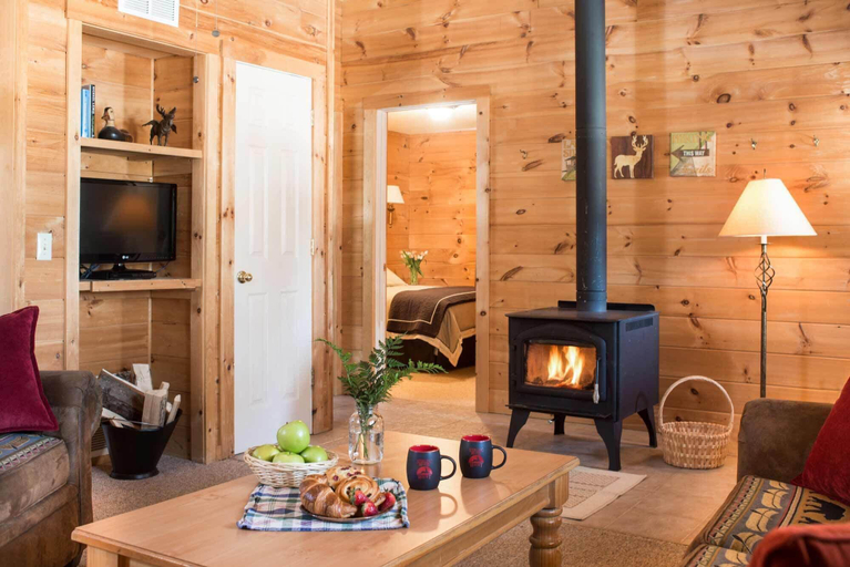 Others 1, Sterling Ridge Resort, Lamoille