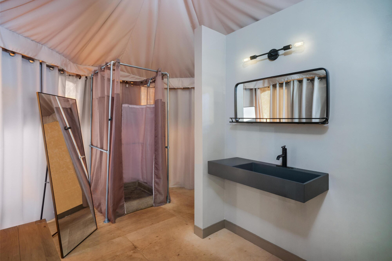 Bathroom 4, Zion Wildflower Resort, Washington