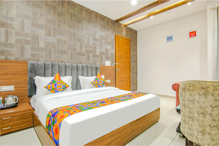 Bedroom 3, FabHotel Royal Mapple, Ludhiana