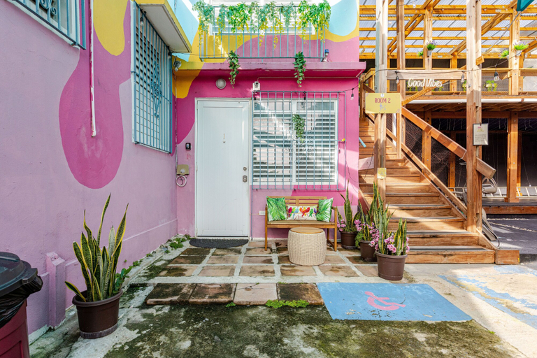 Exterior & Views 2, City Beach Apartments
