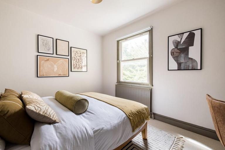Others 3, The Kensington And Chelsea Classic - 2BDR Flat, London