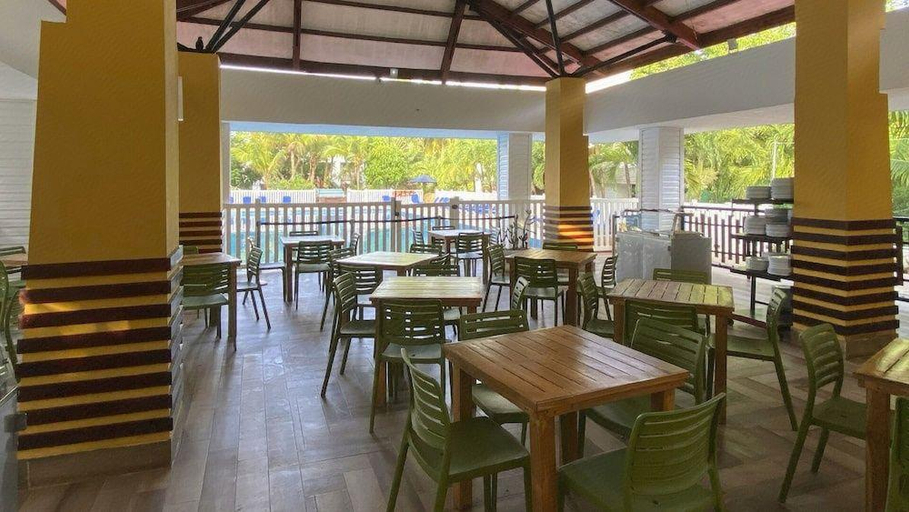 Food & Drinks 4, On Vacation Blue Cove, San Andrés