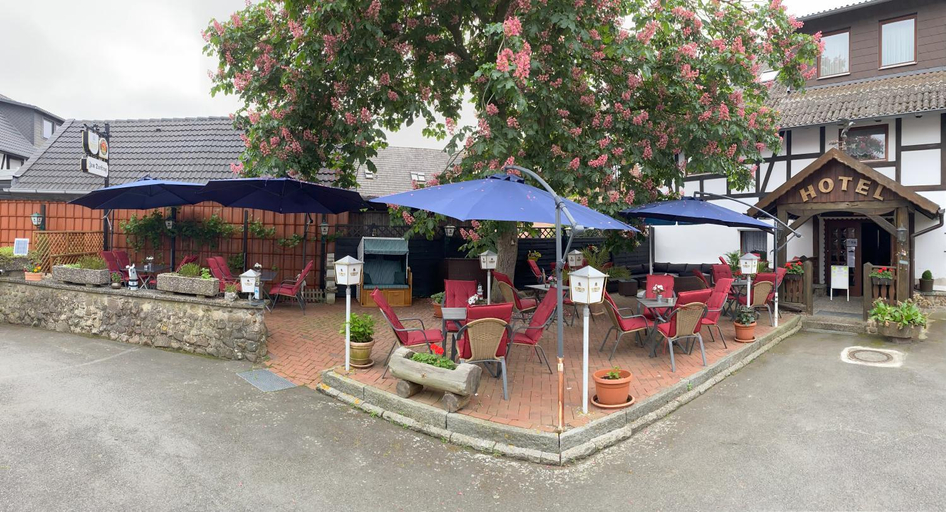 Exterior & Views 1, Hotel-Restaurant Zum Dorfkrug, Helmstedt