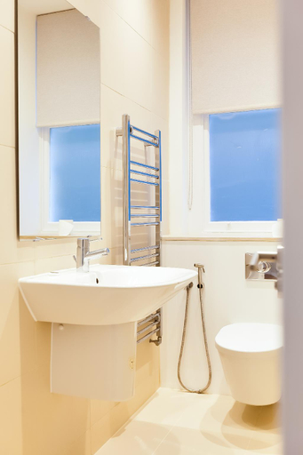 Bathroom 4, Primrose Hill Apartments, London