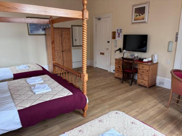 Bedroom 3, Cumberland Hotel, Edinburgh