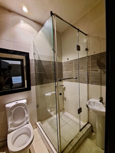 Bathroom 2, Axor Hotel & Suites, Eti-Osa
