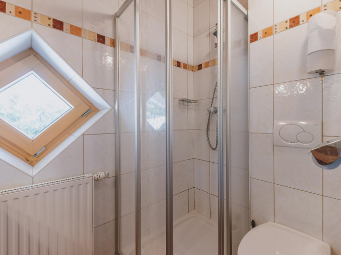Bathroom 3, Appartement Haus Elise by we rent, SUMMERCARD INCLUDED, Zell am See