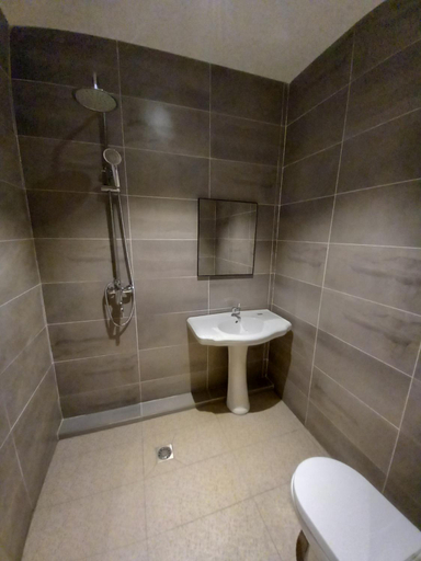 Bathroom 2, KAN JIA, Miri
