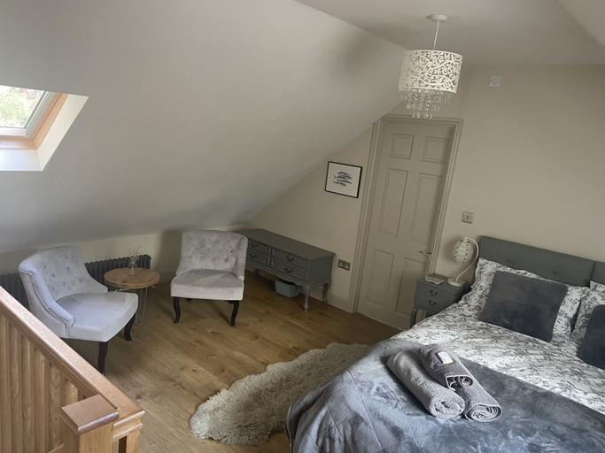 Bedroom 3, Cotswold Lodge, Gloucestershire