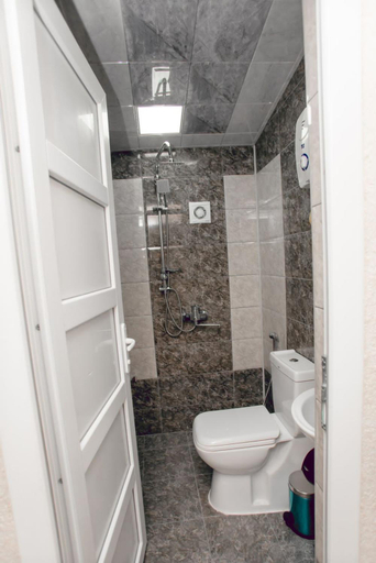 Bathroom 4, N butik Hotel, Xanlar