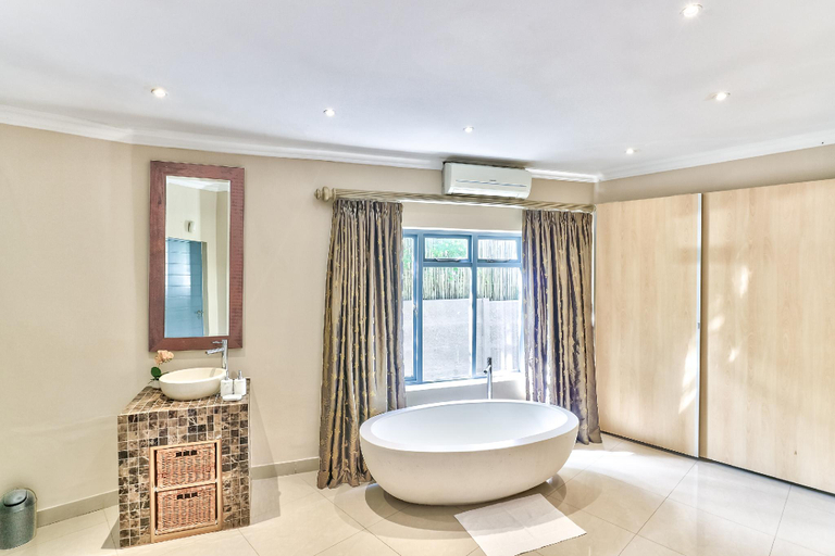 Bathroom 4, Villa Jesdene, City of Cape Town