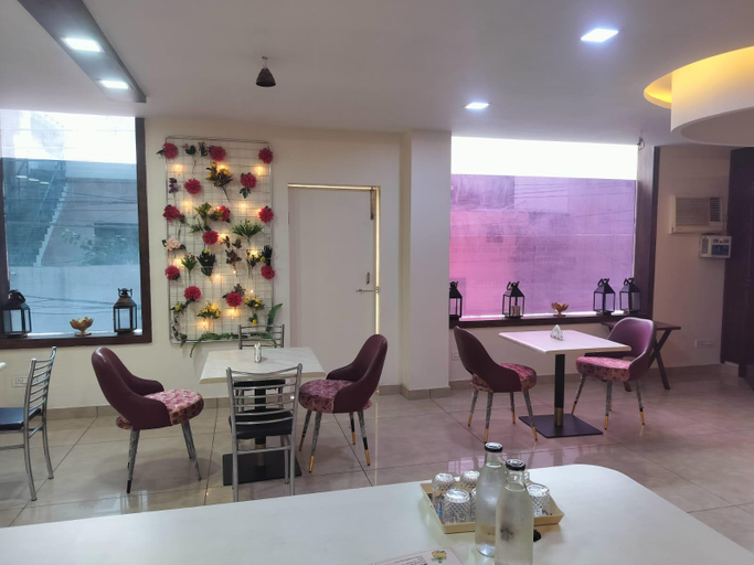 Food & Drinks 5, Hotel Luxuria, Ludhiana