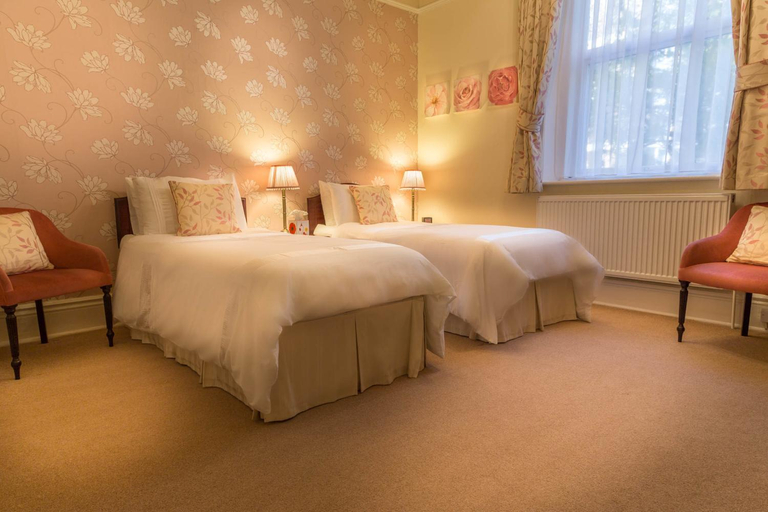 Bedroom 3, Balincourt Hotel & Guest House, Bournemouth