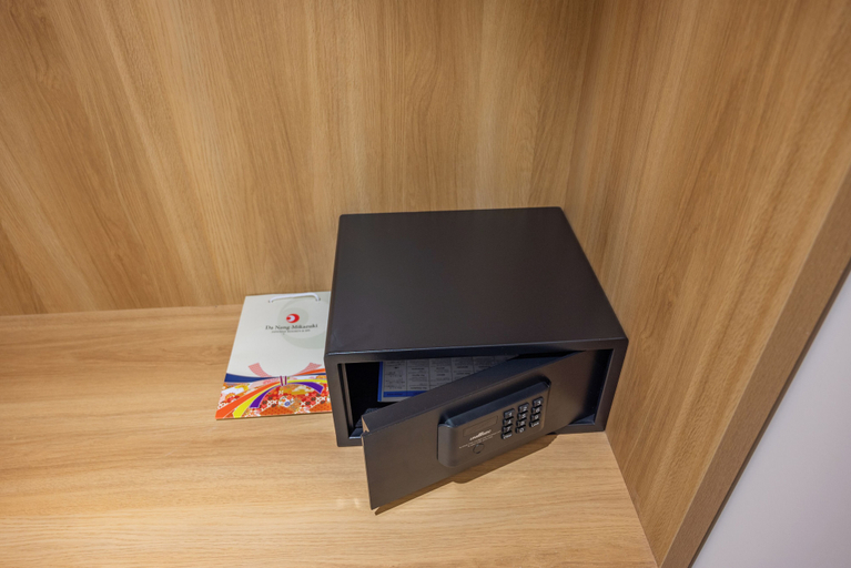 Amenities 10