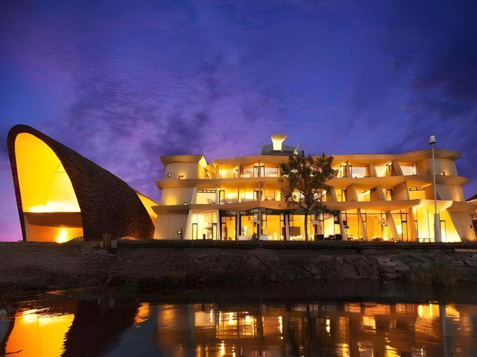 4, Setre Marina Biwako, Lake Biwa
