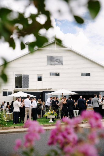 Food & Drinks, Talbingo Lodge - Selwyn Accommodation, Tumut