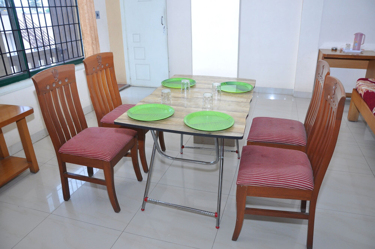 Others 5, Sri Vinayaka Lodge, Kodagu