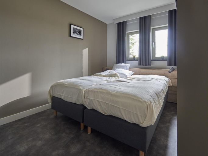 Bedroom 3, Apartment in Durbuy in a Wooded Holiday Park, Luxembourg
