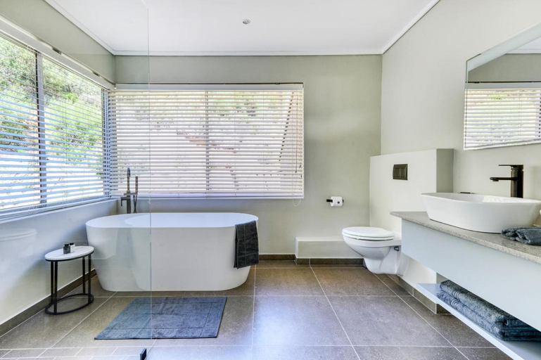 Bathroom, Callisto - Camps Bay, City of Cape Town