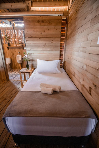 Bedroom 3, Watu Kite House, Manaure