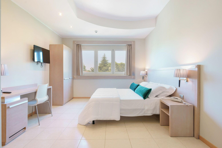 Bedroom 5, Dimora Lucia Hotel, Taranto