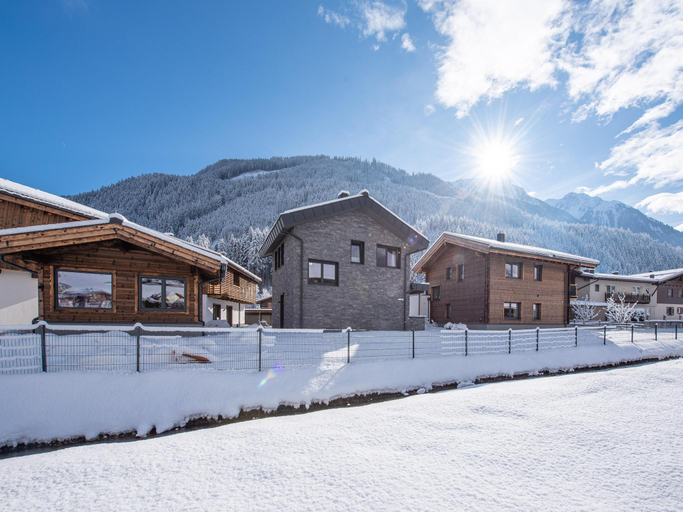 Exterior & Views 5, Chalet in Wald near Krimml Waterfalls, Zell am See