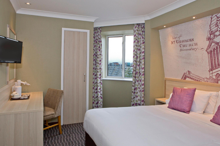 Bedroom 3, President Hotel, London