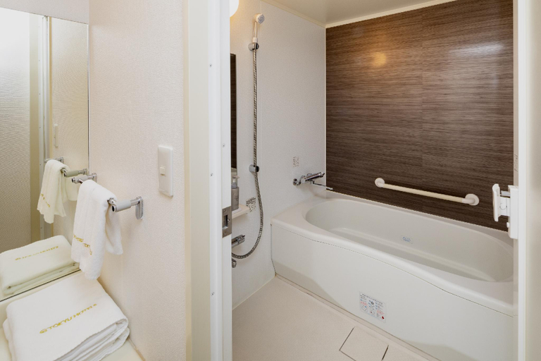 Bathroom 3, Kumamoto Tokyu REI Hotel, Kumamoto