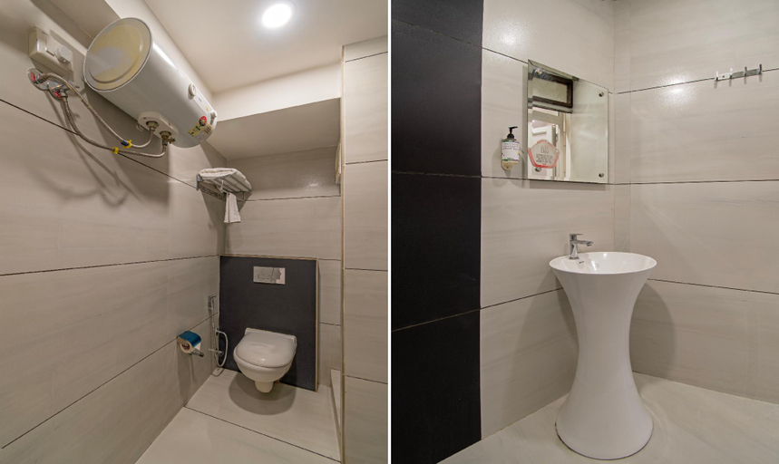 Bathroom 4, Itsy Hotels P Grand, Ludhiana