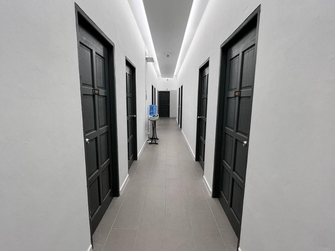 Others 5, IJ Lodge, Miri