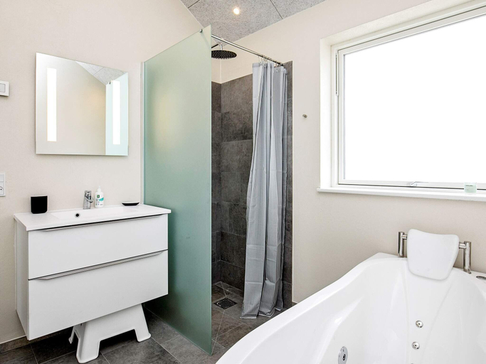 Bathroom 3, person holiday home in Thisted, Thisted