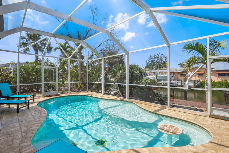 Sport & Beauty 5, Beach House Paradise, Lee