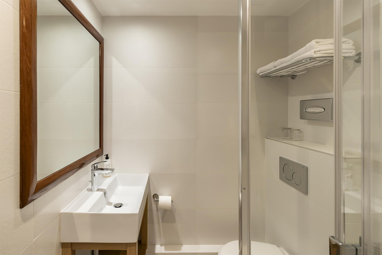 Bathroom 4, Best Western Aramis Saint-Germain, Paris