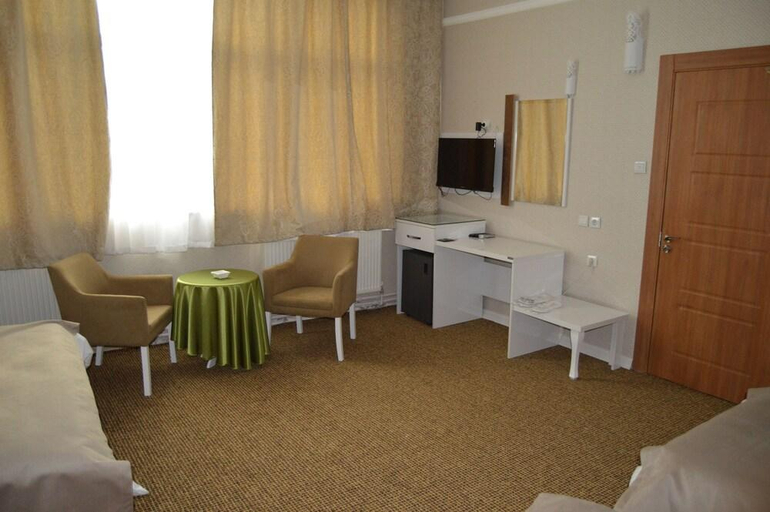 Others 5, Vadi-i Leman Hotel, Merkez