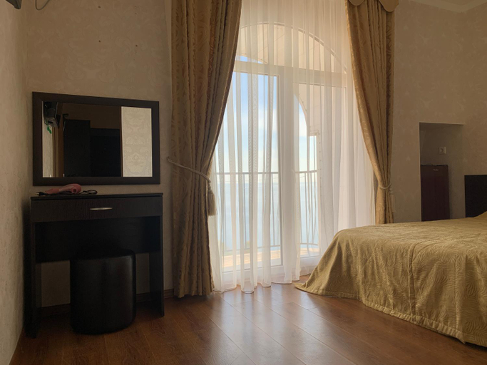 Bedroom 2, More Hotel, Sochi gorsovet