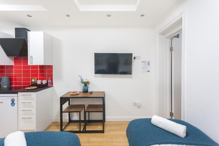 Others 5, Holloway Apartments, London