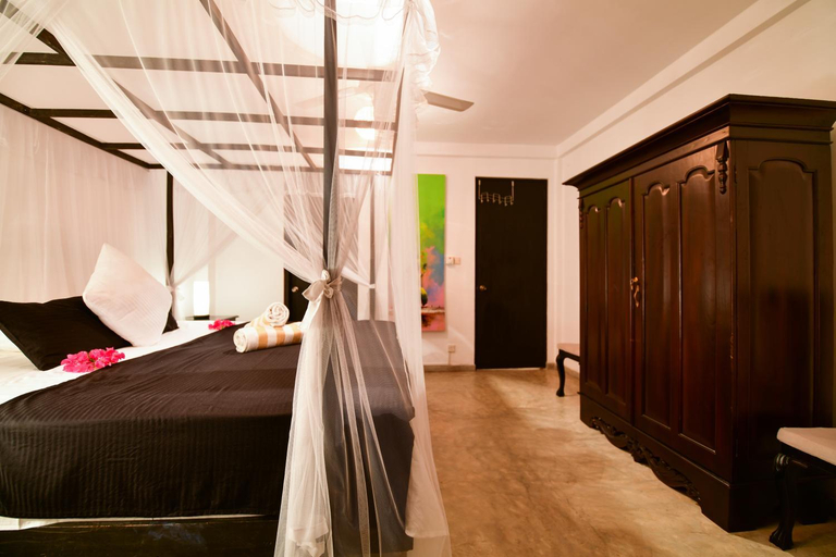 Bedroom 3, TROPICAL HOUSE - Jungleside Villa, Hikkaduwa