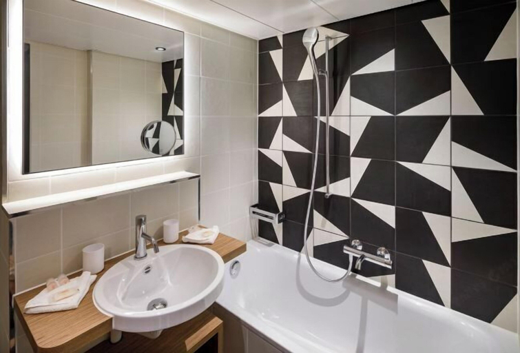 Bathroom 5