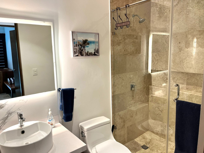 Bathroom 4, Ipana Dream Downtown Playa del Carmen, Cozumel