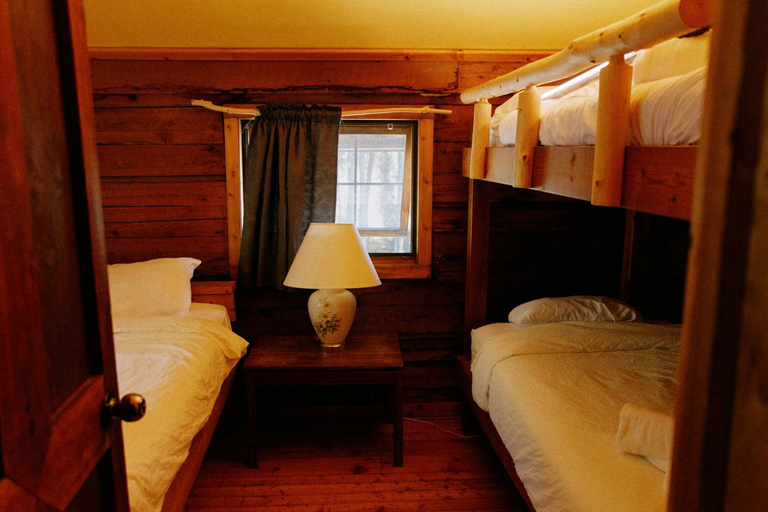Bedroom 2, Rustic Beaverfoot Lodge Room N10, Columbia-Shuswap